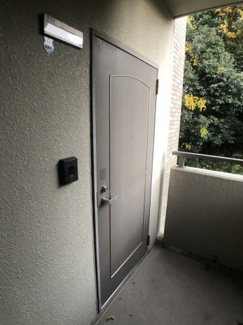 【玄関】
