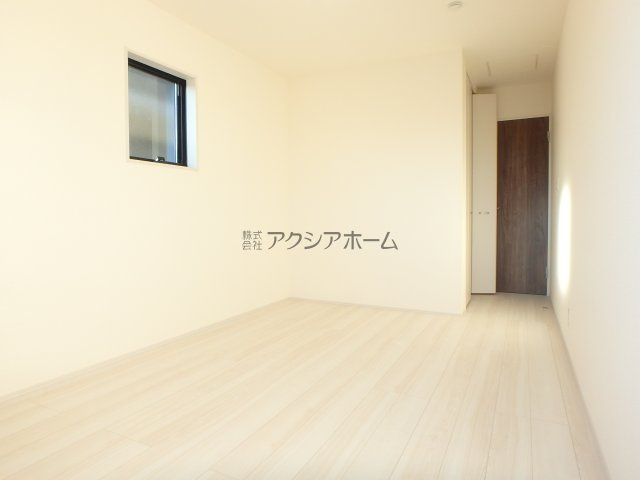 狭山市東三ツ木・全3棟　新築一戸建　1号棟　～陽当たり良好～の前面道路含む現地写真|2025年10月28日撮影