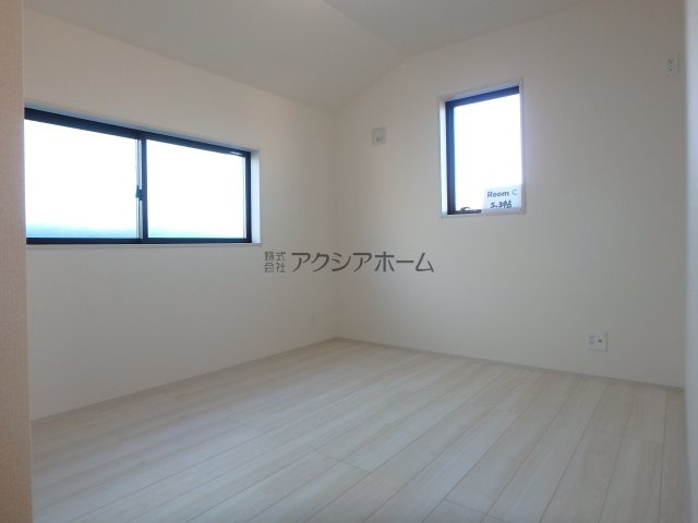 狭山市東三ツ木・全3棟　新築一戸建　1号棟　～陽当たり良好～の外観|建築中写真(2025年10月28日撮影)