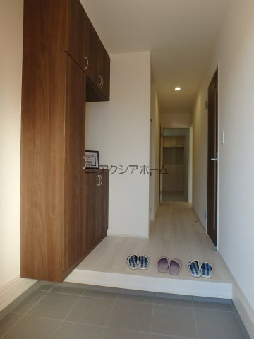 狭山市東三ツ木・全3棟　新築一戸建　1号棟　～陽当たり良好～の外観|建築中写真（2025年9月30日撮影）