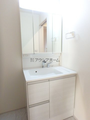 狭山市東三ツ木・全3棟　新築一戸建　1号棟　～陽当たり良好～の前面道路含む現地写真|建築中写真（2025年9月30日撮影）