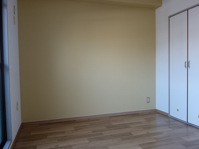 リバーサイド北別府の寝室