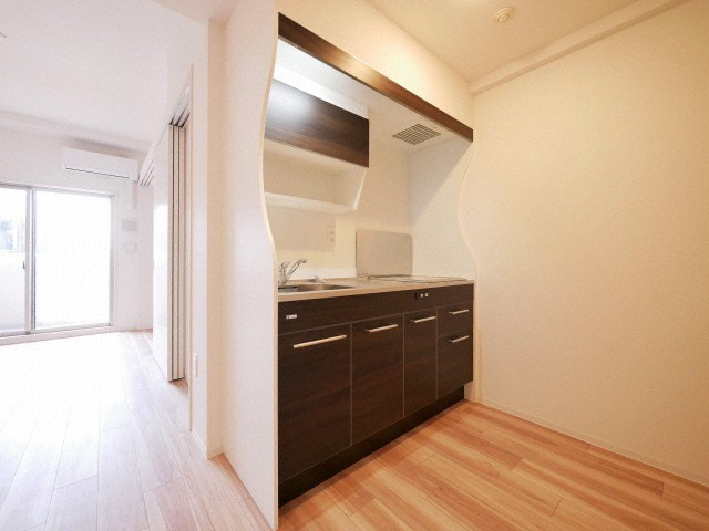 セレニテ西中島アリア弐番館のキッチン