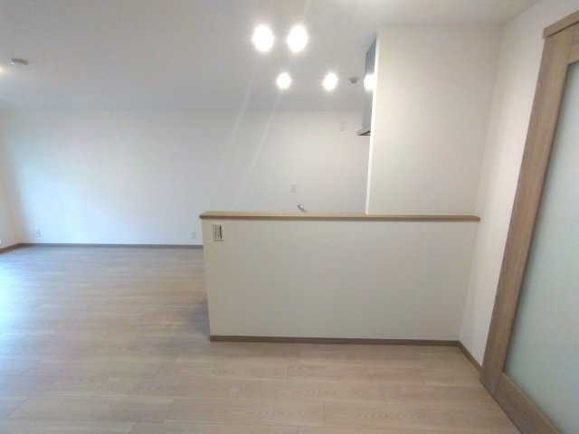 宝塚パインクレストの居間・リビング