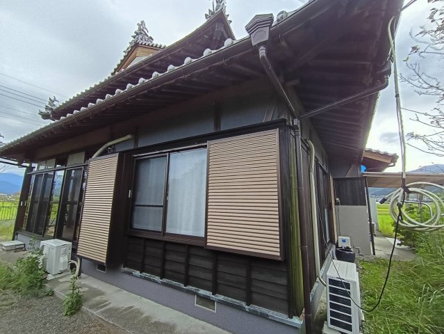 西条市丹原町古田265　中古住宅の外観