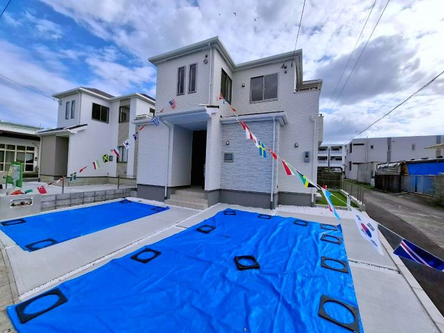 中頭郡読谷村字瀬名波の新築一戸建の外観|全2棟