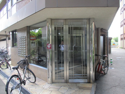 【エントランス】 | メゾンドゥミヤビ | エントランスです。