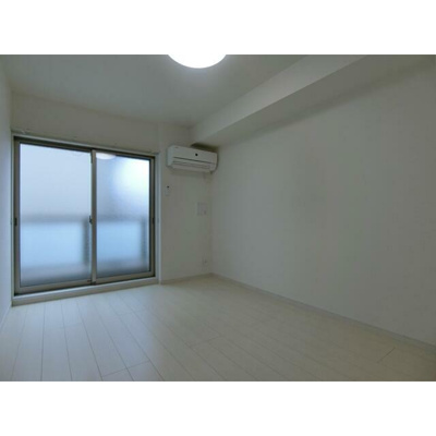 【居間・リビング】 | リブリ・Felice荻窪 | 6.0帖のきれいな洋室。