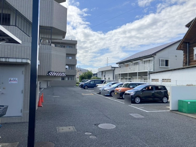 グリーンビレッジ東武動物公園の駐車場|共用部・敷地内駐車場