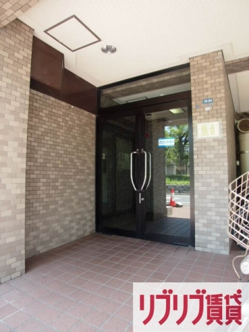 ライオンズマンション千葉県庁前第２のエントランス