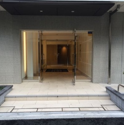 【エントランス】 | プラウドフラット東中野