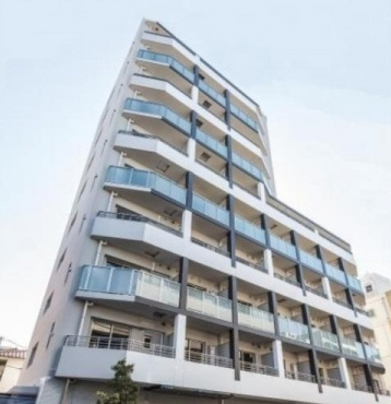 【外観】 | プラウドフラット東中野 | 鉄筋コンクリート造のがっちりとしたマンション。