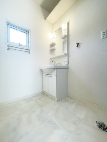 シャーメゾンサンモール A棟の洗面所