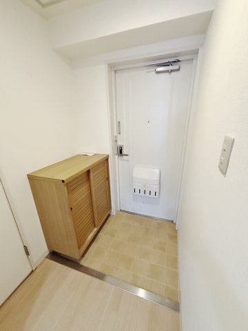 日宝ポニクレール府中の玄関