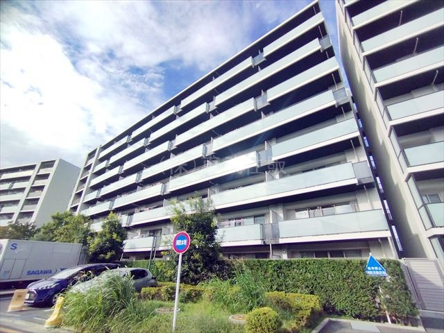 【外観】 | ハイムスイート朝霞 | 小学校徒歩８分で小さなお子様の登下校も安心です