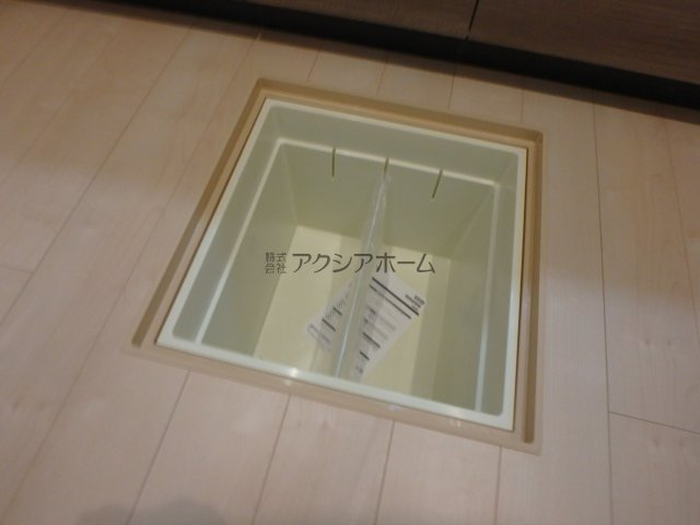狭山市東三ツ木・全3棟　新築一戸建　2号棟　～陽当たり良好～の前面道路含む現地写真|建築中写真（2025年9月30日撮影）