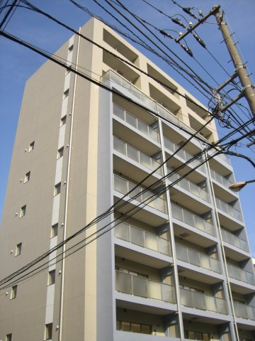 アイシンフォニー三ノ輪の外観