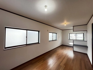 【居間・リビング】 | 東羽衣１丁目　中古戸建