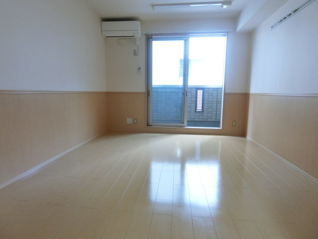 メゾンヴェールの居間・リビング