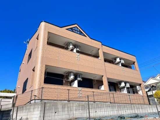 サンモールＳ，Ｔ