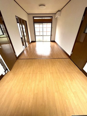 【居間・リビング】 | 渡部友清氏貸家