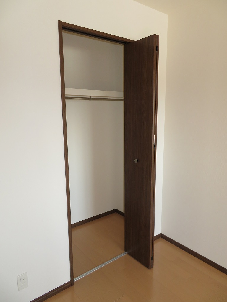 菊池郡菊陽町大字津久礼の賃貸マンションの収納