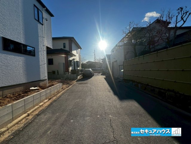 刈谷市野田町1期 全2棟の前面道路含む現地写真|事前予約にて現地ご見学いただけます！お気軽にお問い合わせください♪
■株式会社　セキュアハウス■
住宅ローンに強く、知識、経験豊富なスタッフ在籍
お客様に寄り添い、ご成約後もサポート致します。　　　　
