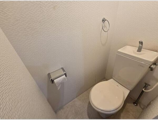 ヒラソルのトイレ|ゆったりとした空間のトイレです