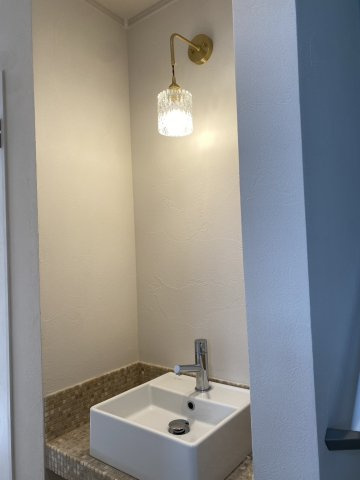 町田市真光寺町　新築戸建の洗面所