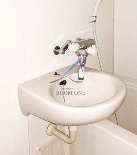 ラヤンヤードの洗面所|洗面台です。