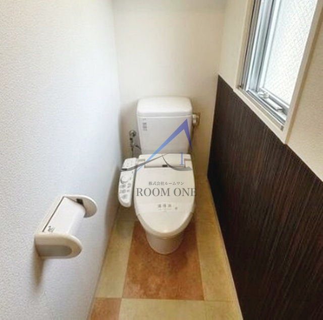 Ｗｉｒｒａ　Ｃａｎｎａ　ＹＯＫＯＨＡＭＡのトイレ|トイレです。