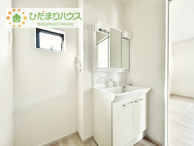 【独立洗面台】 | つくば市玉取1期　新築戸建　2号棟 | シンプルで使い勝手の良い独立洗面台！