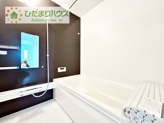 【浴室】 | つくば市玉取1期　新築戸建　2号棟 | 大人が足を伸ばしても十分な広さ！一人でゆっくりくつろぐ時間も大切です！