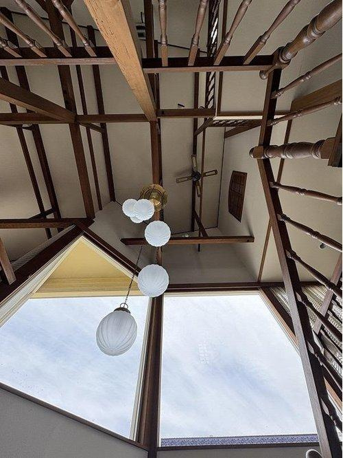 南箱根ダイヤランドの内装|吹抜