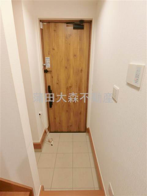 Kolet新蒲田#02の玄関