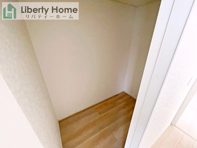 ひたちなか市磯崎町第3　新築戸建　2号棟の収納