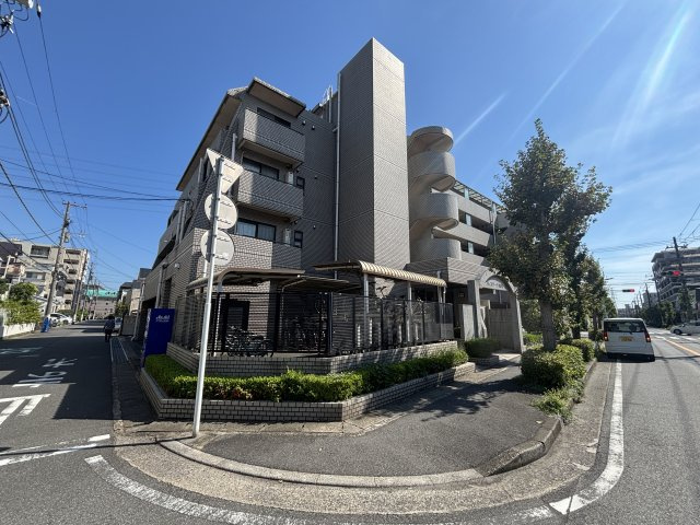 プレステージ市川Ⅱの外観