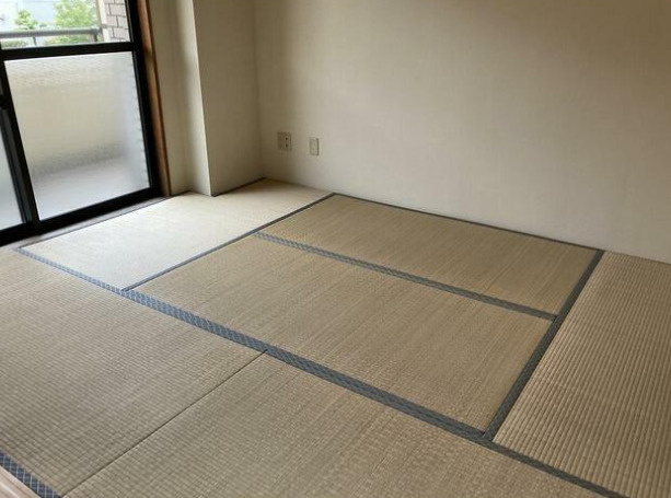 プレステージ市川Ⅱの和室