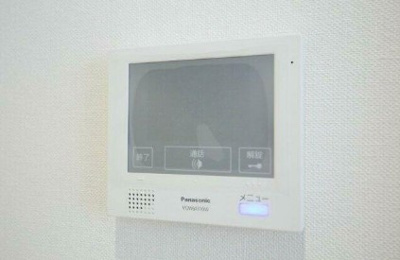 【セキュリティ】 | IPLACE | モニター付きインターホンで防犯面も安心です！