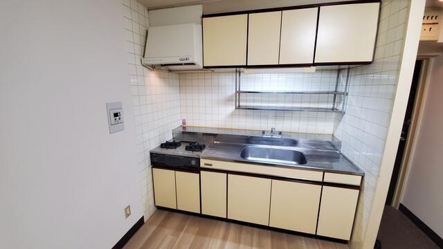 トーカン上野北キャステールのキッチン