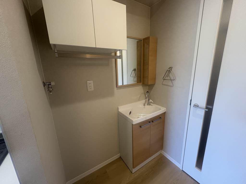 コアロード立花の玄関