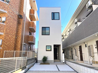 【外観】 | 南区鶴田208①　新築戸建 | 外観　ご都合のよろしい日時に現地をご案内させて頂きます！是非、お問い合わせお待ちしております!!