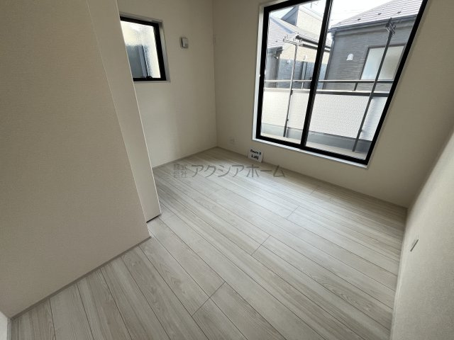 狭山市東三ツ木・全3棟　新築一戸建　3号棟　～WIC付き～の子供部屋|2階洋室5.3帖