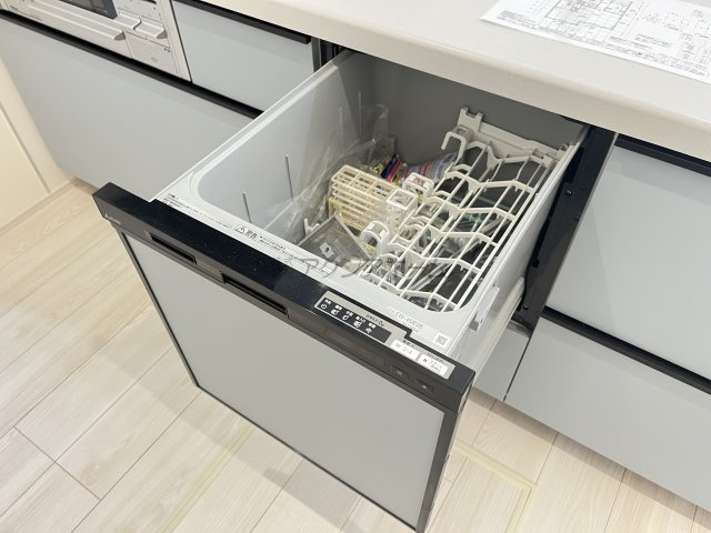 狭山市東三ツ木・全3棟　新築一戸建　3号棟　～WIC付き～の設備|食器洗浄乾燥機