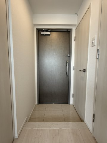 S-RESIDENCE行徳aileの玄関