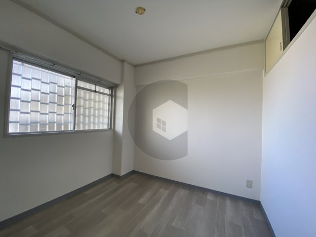 東大阪市御厨栄町３丁目の賃貸マンションの子供部屋