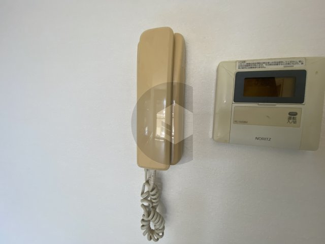 東大阪市御厨栄町３丁目の賃貸マンションのセキュリティ