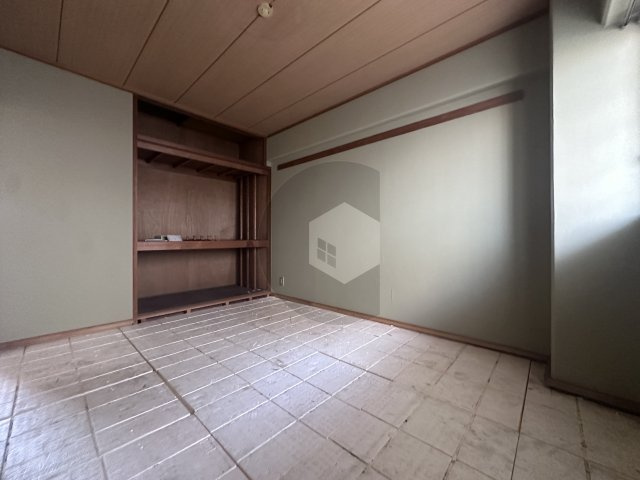 東大阪市御厨栄町３丁目の賃貸マンションの和室