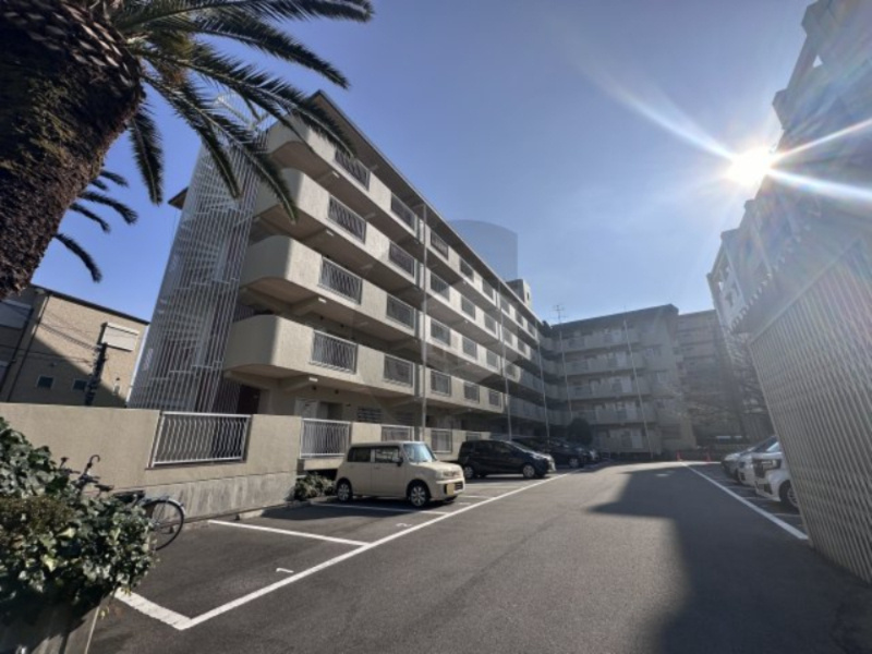 東大阪市御厨栄町３丁目の賃貸マンションの外観