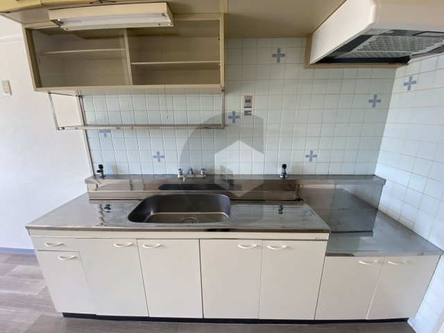 東大阪市御厨栄町３丁目の賃貸マンションのキッチン